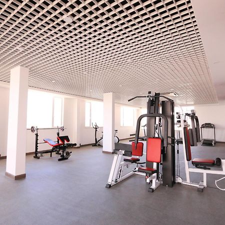 Eastland Hotel & Apartment Phnom Penh Ngoại thất bức ảnh