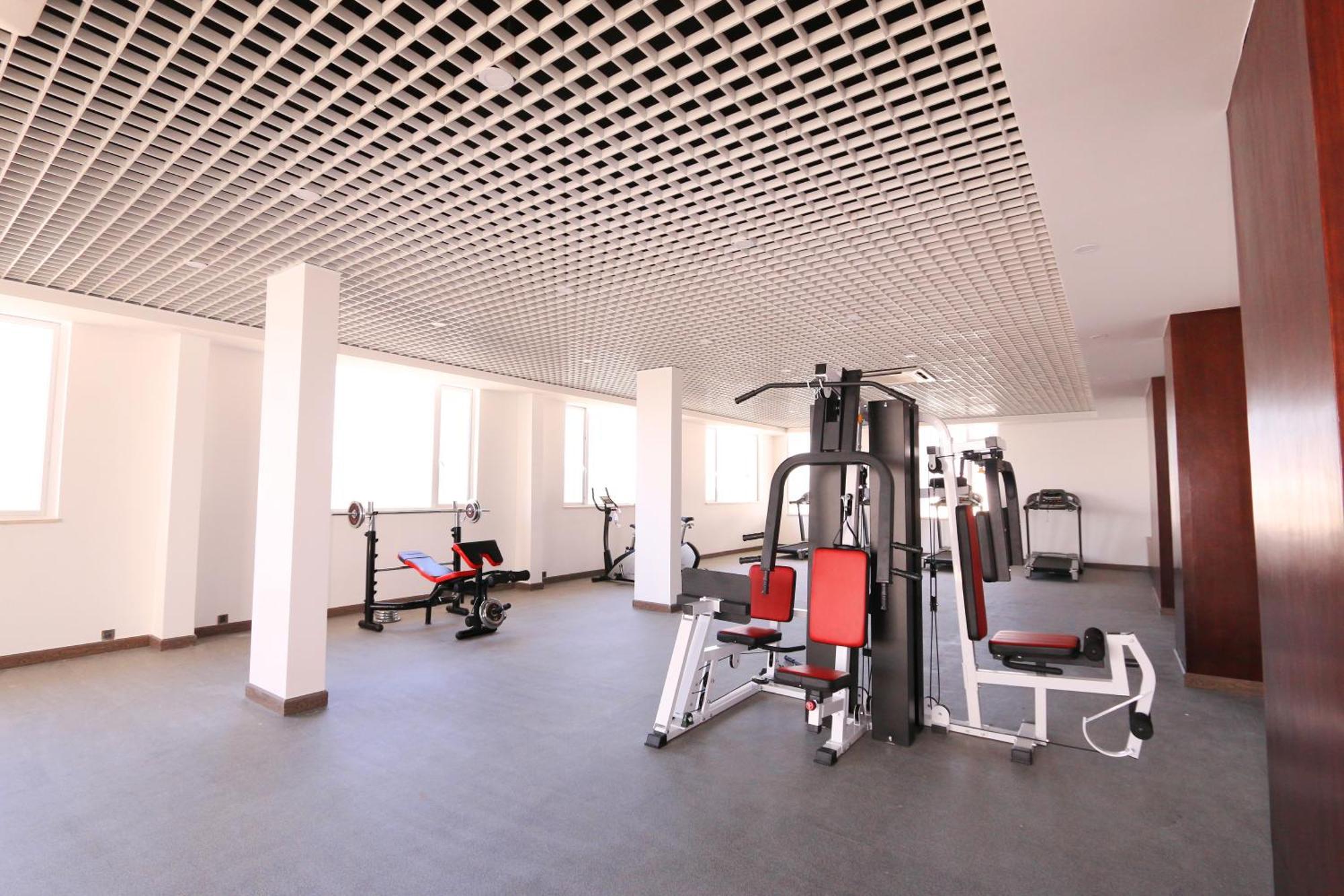 Eastland Hotel & Apartment Phnom Penh Ngoại thất bức ảnh
