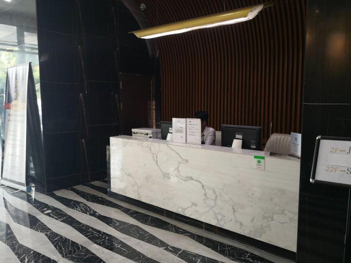 Eastland Hotel & Apartment Phnom Penh Ngoại thất bức ảnh